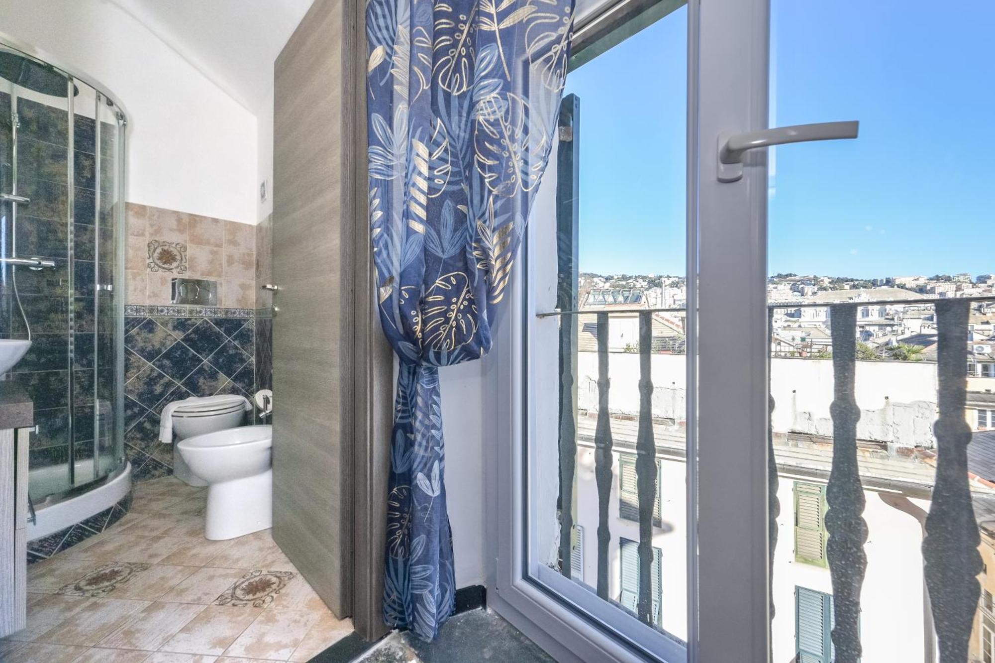 Lovely Room On Rooftops - Genovainrelax Exterior photo